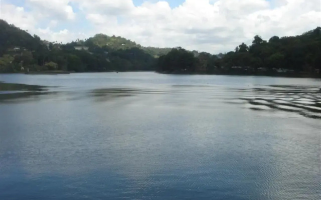 Oyo 373 Grand Kandy Villa