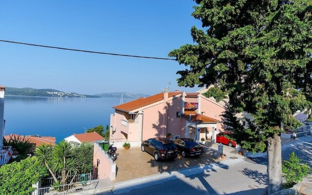 Villa Tonina