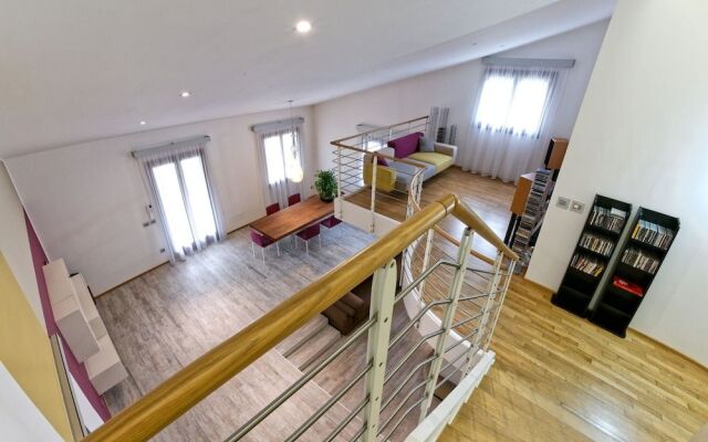 NIFTY Intera Villa con Piscina Relax, Idromassaggio e Sauna