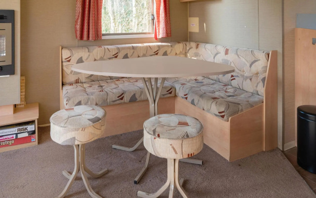 Inviting holiday home in Appelscha with garden