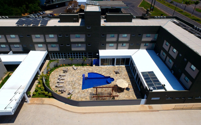 Comfort Hotel Mogi Guaçu