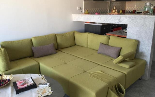 Neue Wohnung, ruhig, 150 m vom Strand, free Wi-Fi