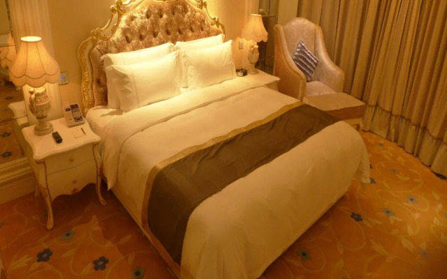 Luoding International Hotel