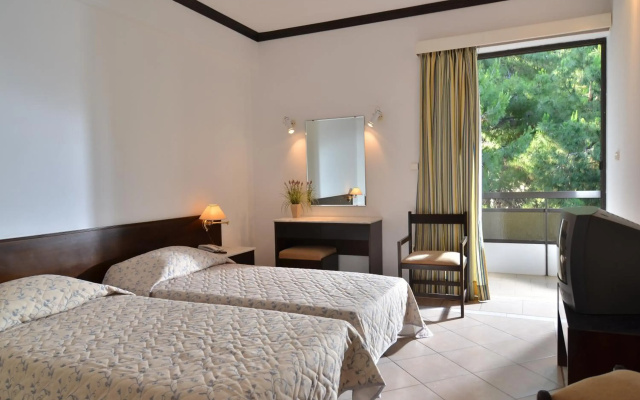 Limira Mare Hotel