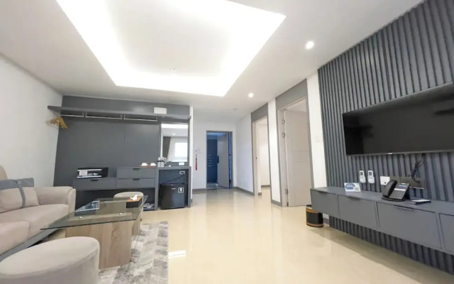 The Clover Hotel