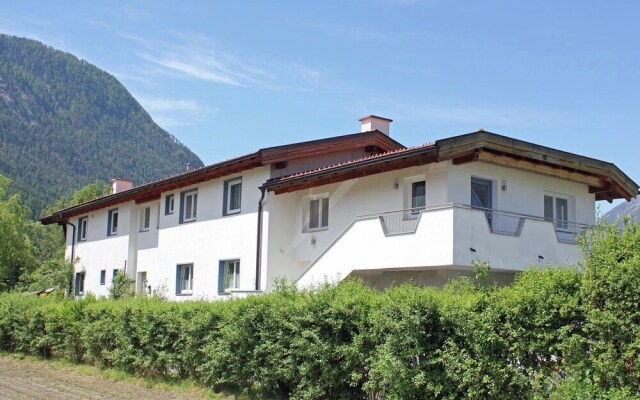 Cozy Chalet With Balcony in Imst