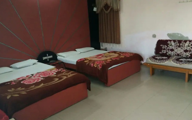 Hotel Meera