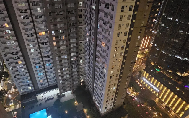 One Uptown Residence