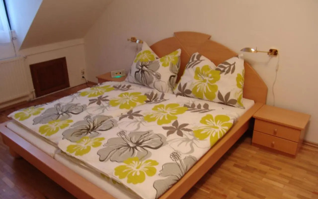 LUNA City Apartman