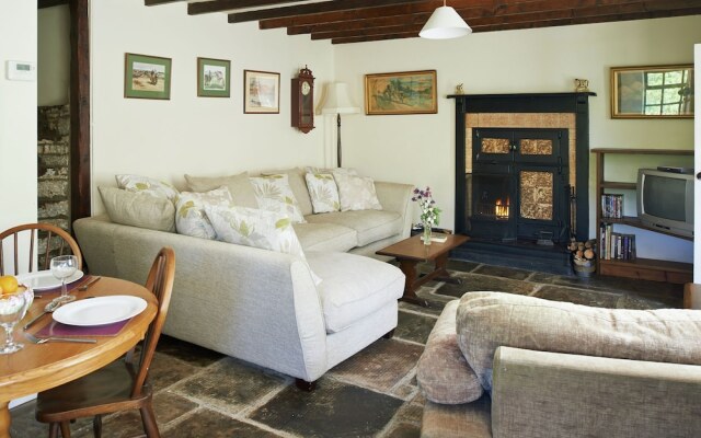 Historic Holiday Home in Llangynidr With Private Garden