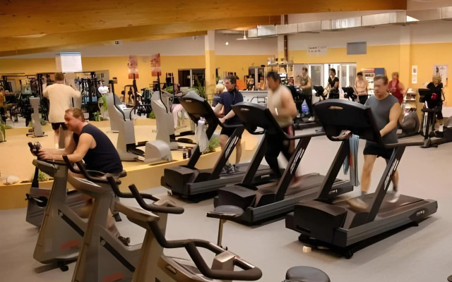 Sporthotel Neuruppin - Apartmenthaus mit Ferienwohnungen