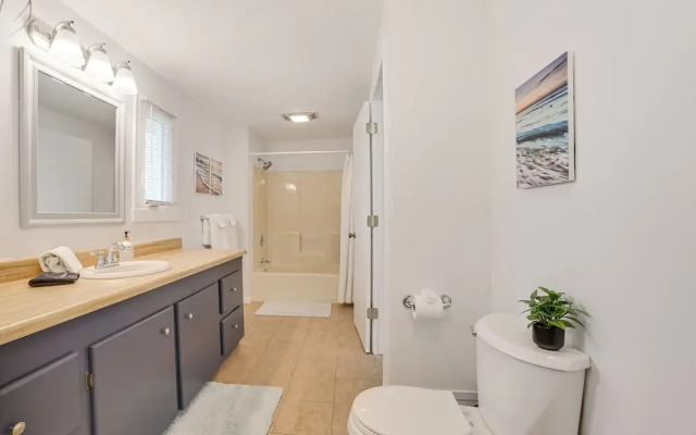 Close to 3 Ski Areas: Michigan Family Retreat!