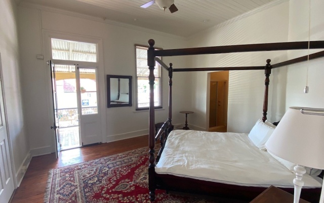 Royal Hotel Mandurama – Guest Rooms – Mandurama