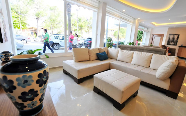 Yeniceri City Hotel