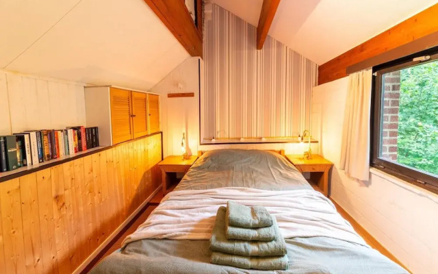 Chalet in Hastiere Near Castle