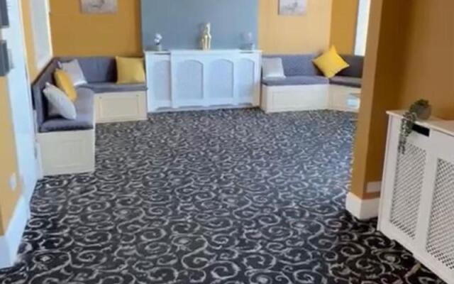 Marine Parade Hotel
