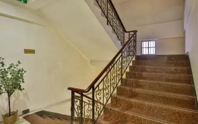 Gangfeng Express Hotel