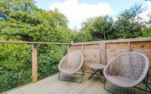 1 Miller's Island, Looe