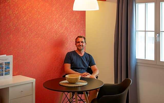 G¿ehaus am Schlossplatz, Z. 5