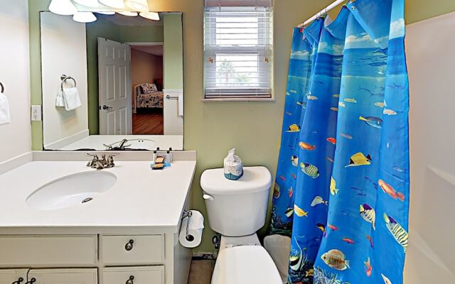 Spinnaker House - Four Bedroom Home