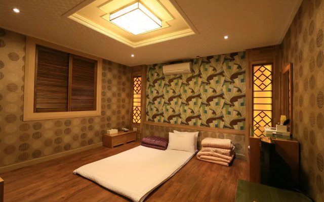 Hotel Bricks Haeundae