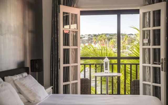 PM78 Boutique Apartments