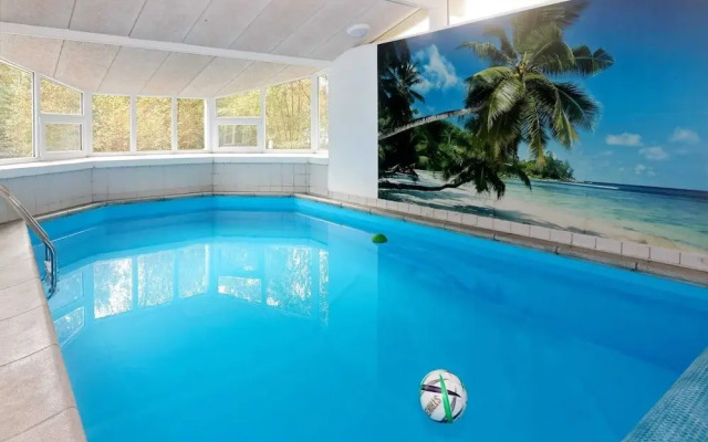 8 Person Holiday Home in Hadsund-by Traum