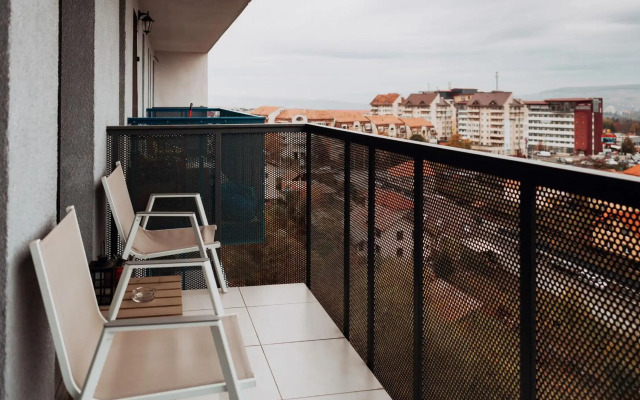 City view apartment with FREE parking