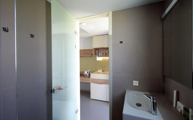 Geraniotis Hotel & Resort