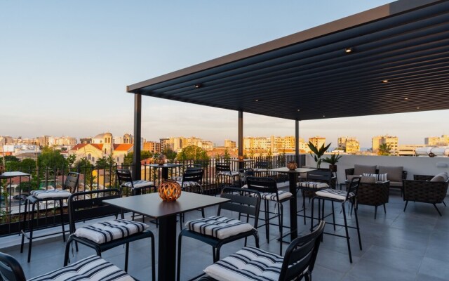 Sanders Armonta Studio w Balcony B35