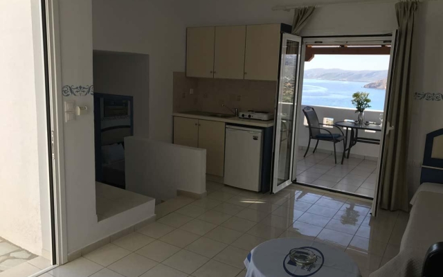 Castri Village Hotel