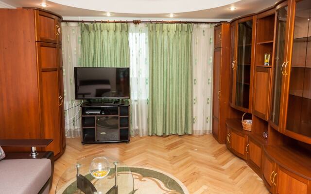 Apartment on Lesi Ukrainky Blvd