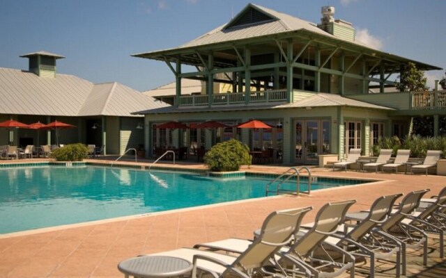 Beachy Bungalow by Exclusive 30A