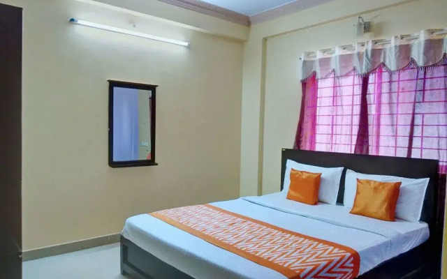 OYO 10450 Breeze inn