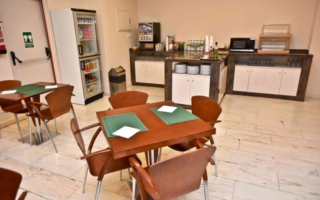 Hotel Adsubia