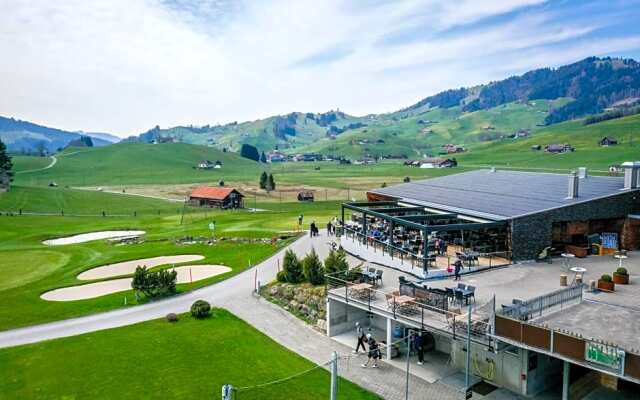 Swiss Mountain Golf-Restaurant Gonten