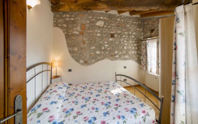 Borgo Alba Chiara 26513