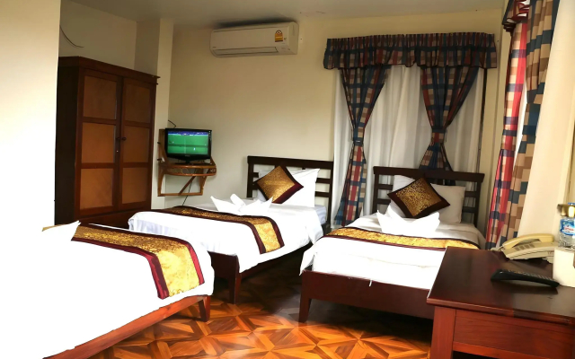 Mali Namphu Hotel