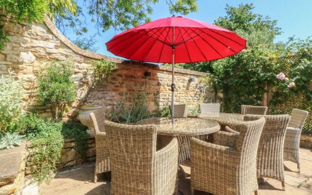 4 Maidens Row