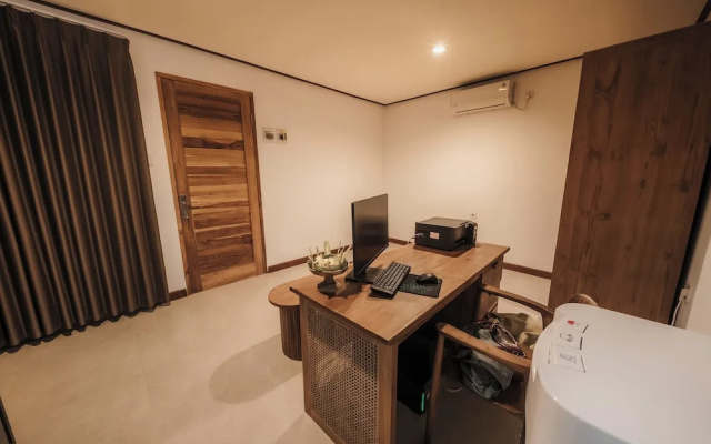 Hiraya Uluwatu – Guest Rooms – Pecatu
