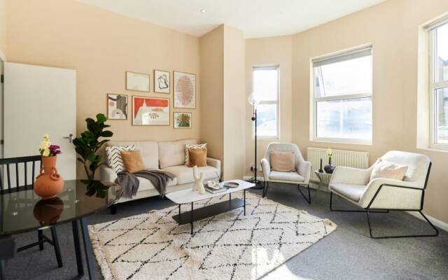 The Crystal Palace Crib - Lovely 1bdr Flat