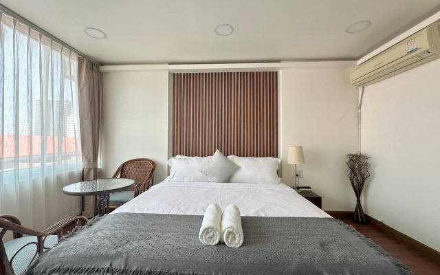 Longzhu Guesthouse