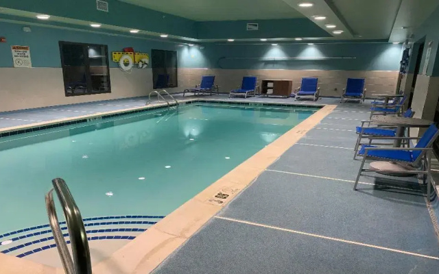 Holiday Inn Express & Suites Middletown by IHG