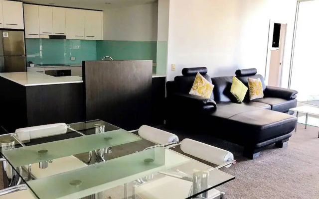 Oaks Townsville Gateway Suites