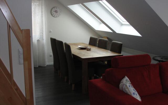 Tasteful apartment in Neuastenberg near ski area