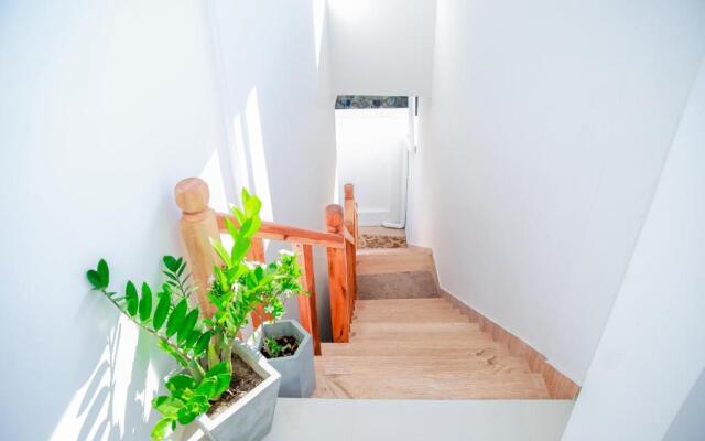Mihira Gedara Apartments