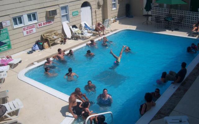 Desert Palm Inn Motel