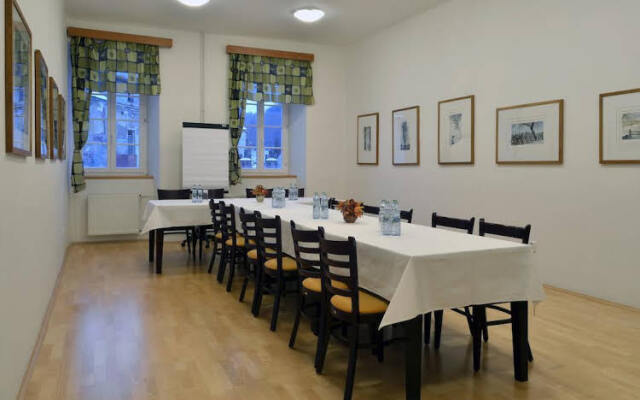 Městský Hotel Dorinka