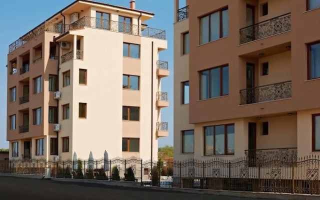 Stanny Court ApartHotel