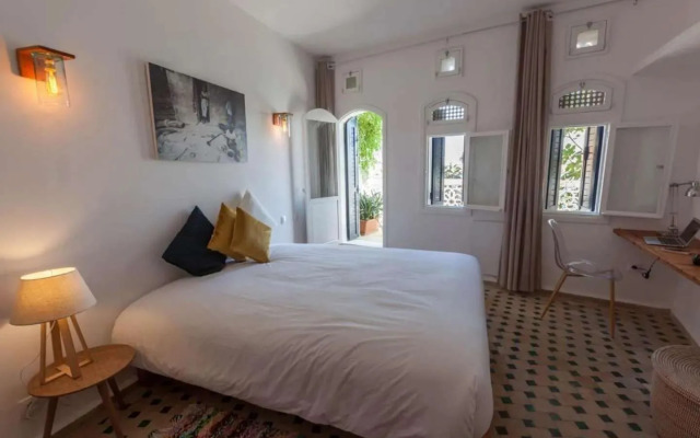 LAU04 - Luxury Flat-110 m2